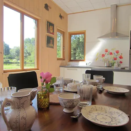 Retreat With Ponds, Braibant Holiday home *